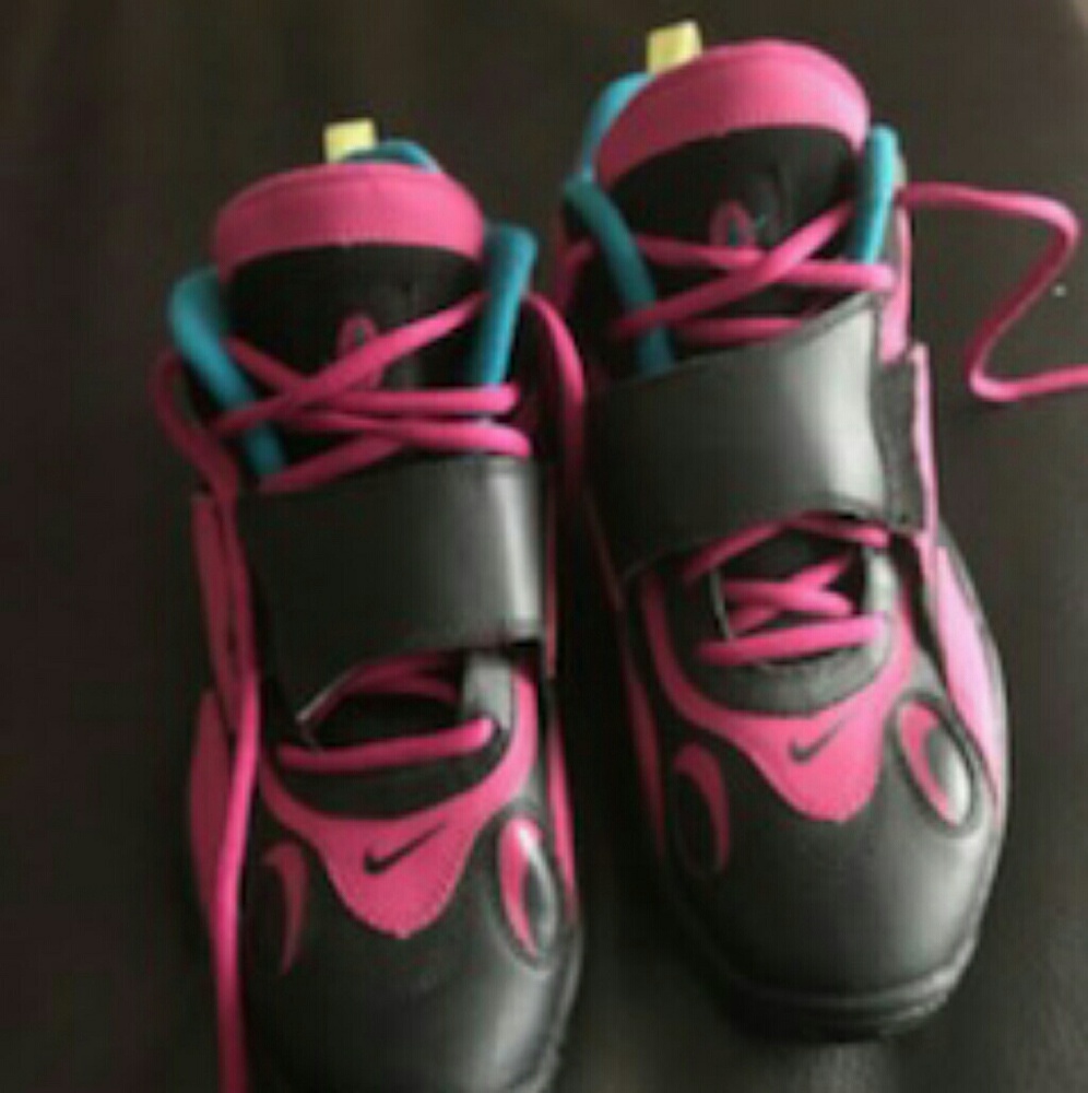 Nike diamond turf